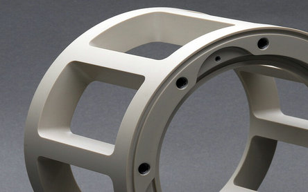 Литьё под давлением PEEK: полный гид