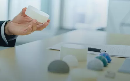 Руководство по высокотемпературным пластикам для современного машиностроения